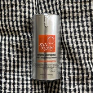 Suntegrity Face Sunscreen & Primer SPF 30 NWOT